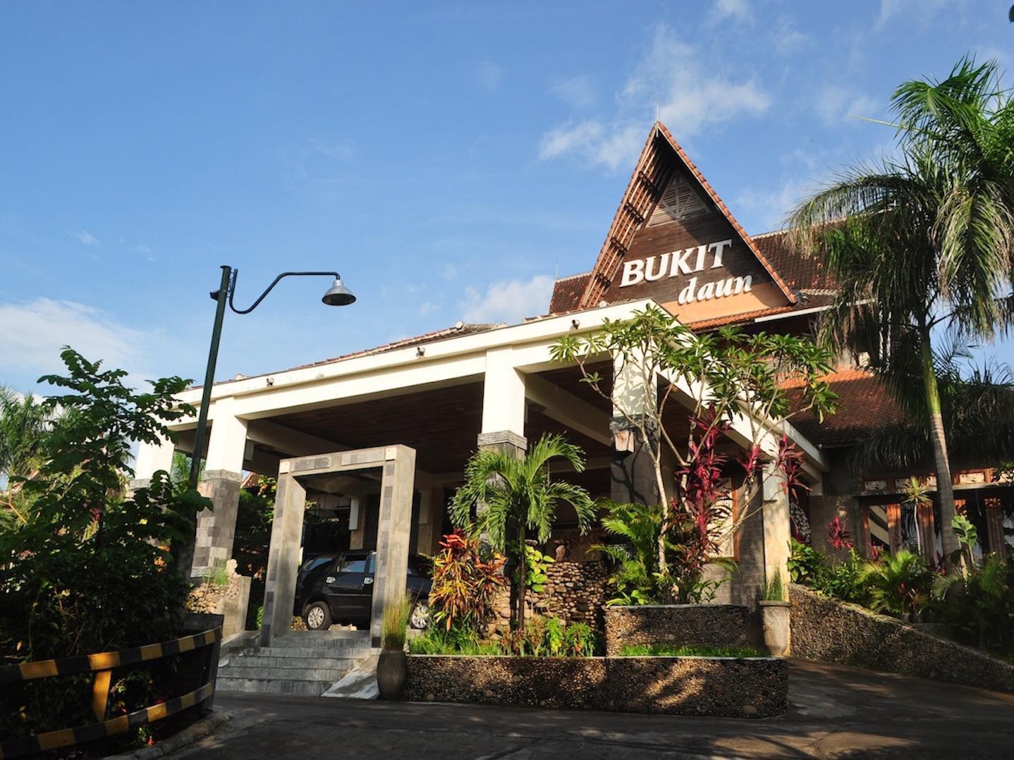 Bukit Daun Hotel And Resort Kediri  Dış mekan fotoğraf