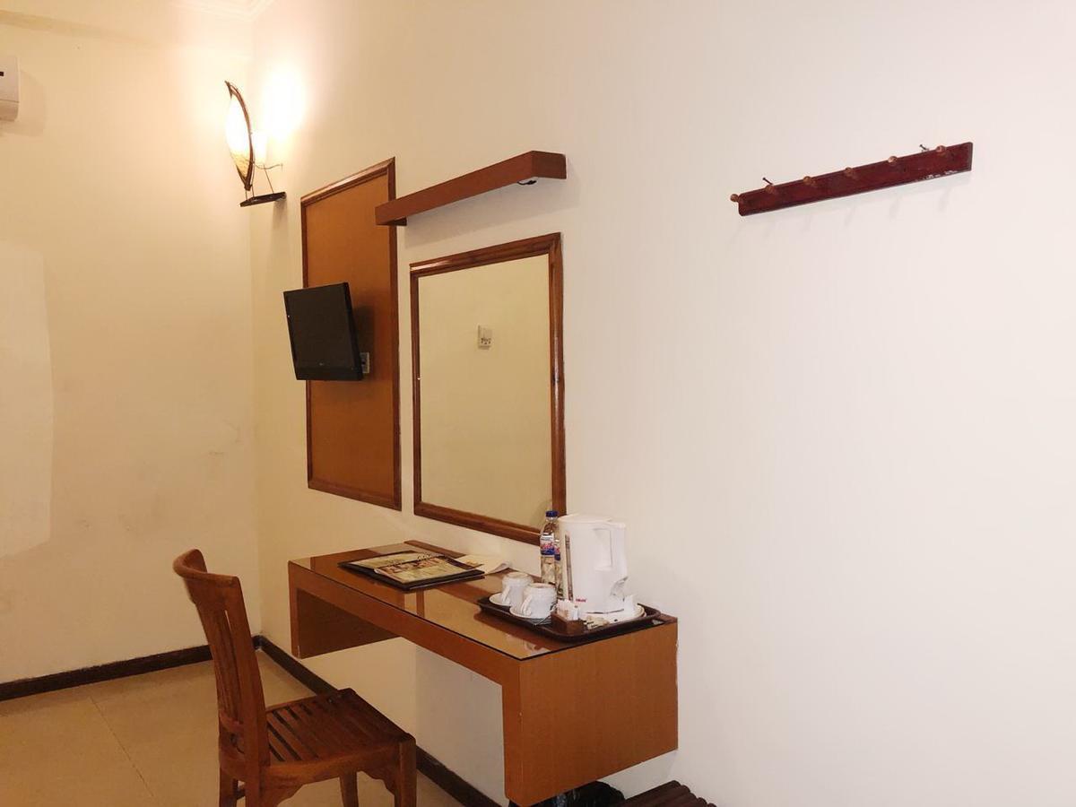 Bukit Daun Hotel And Resort Kediri  Dış mekan fotoğraf