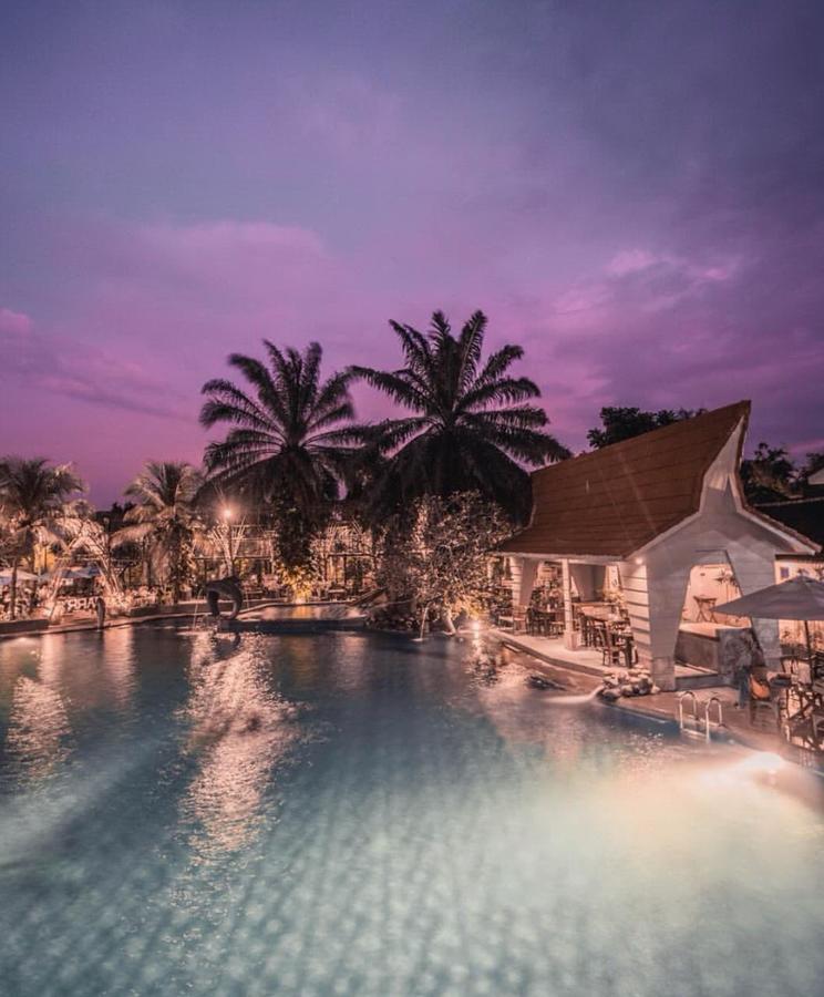 Bukit Daun Hotel And Resort Kediri  Dış mekan fotoğraf